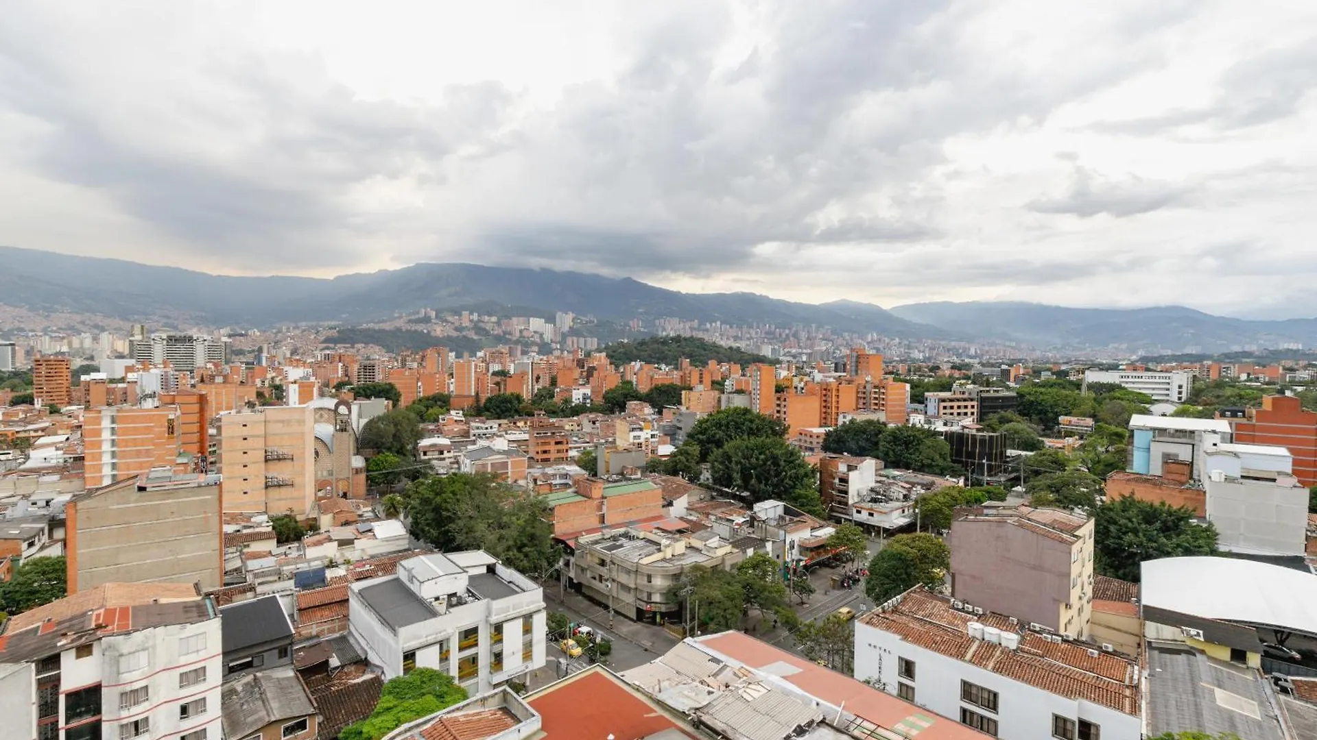 Laureles Cozy Diamond In The Sky-Stunning Views Apartment Medellin