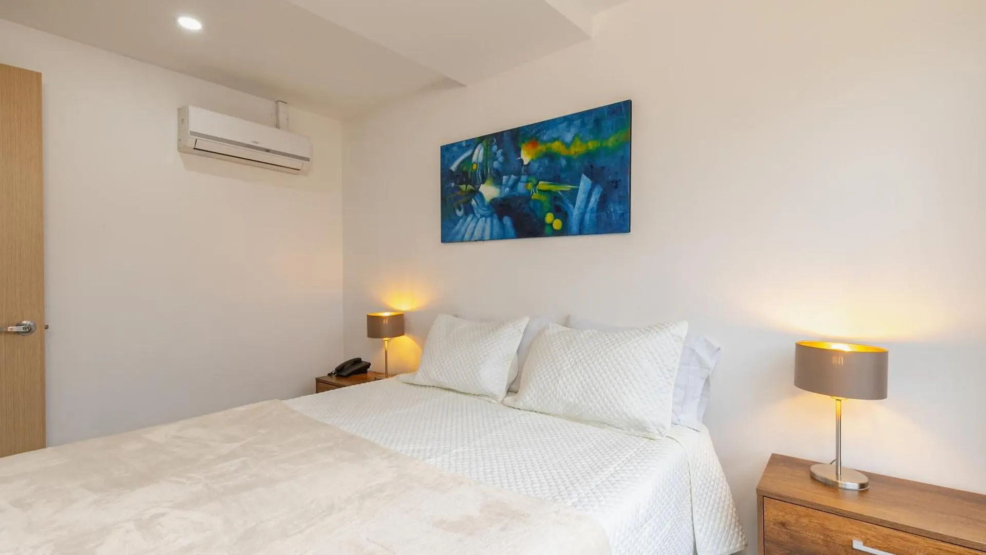 Laureles Cozy Diamond In The Sky-Stunning Views Apartment Medellin