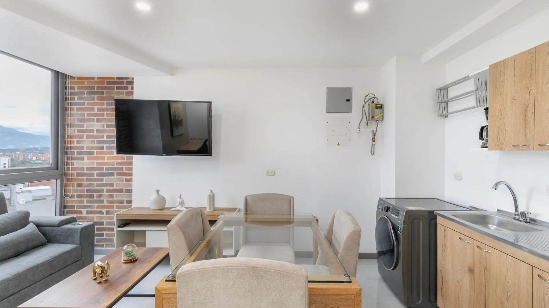 Laureles Cozy Diamond In The Sky-Stunning Views Apartment Medellin