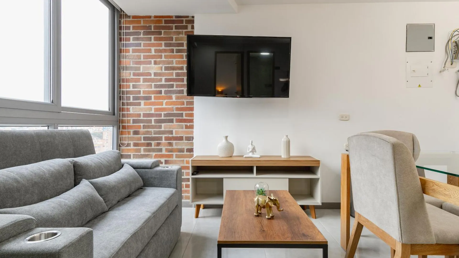 Laureles Cozy Diamond In The Sky-Stunning Views Apartment Medellin